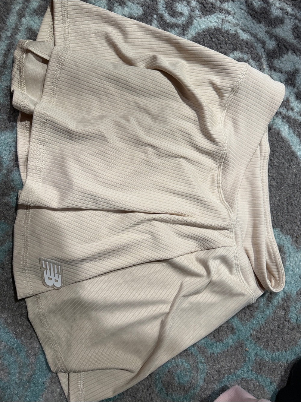 New Balance Cream Ribbed Two-Piece Active Set - Picture 5 of 6